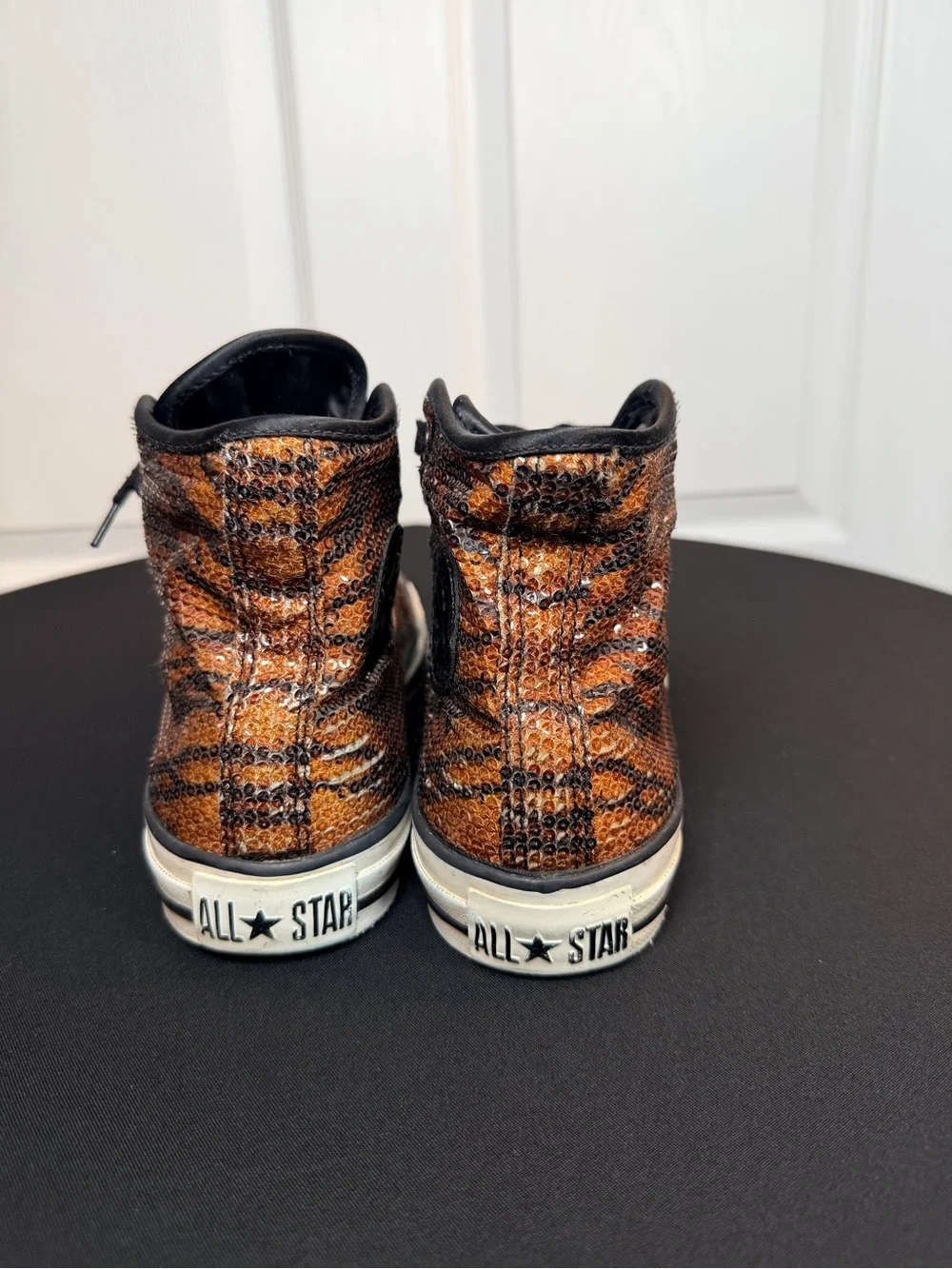 Converse sparkling sequin